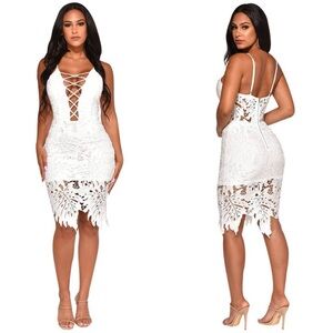 NWOT Spaghetti Straps Hollow Out Lace Party Dress SIZE‎ SMALL